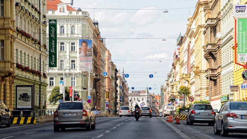 V Praze za rok přibylo 40 tisíc vozidel, už je jich 1,26 milionu